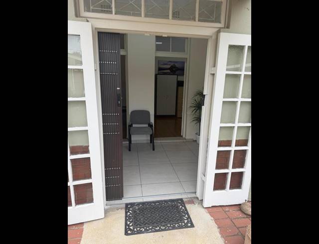 OFFICE PROPERTY TO RENT IN SCOTTSVILLE